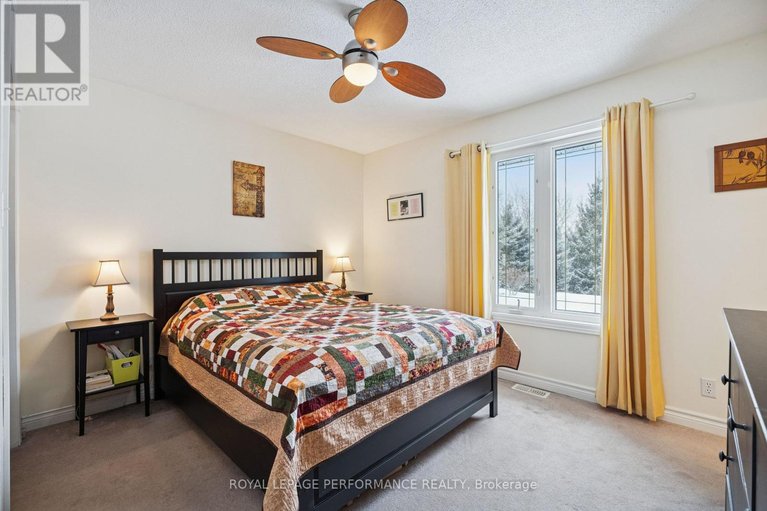 29518098/19644-marcoux-road/north-glengarry-kenyon-twp/north-glengarry/ontario/K0C1A0_16