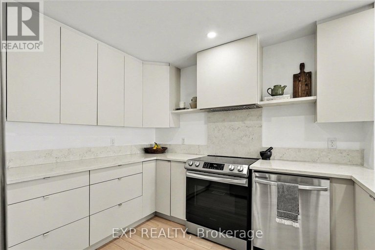 29454231/15-hendrie-court/katimavik/ottawa/ontario/K2L4A4_7