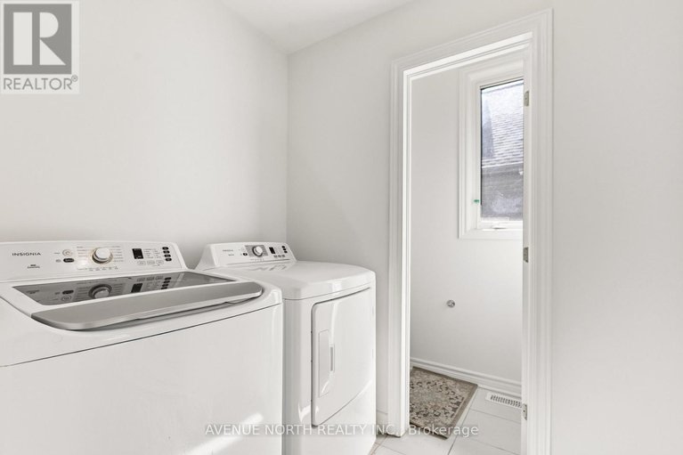 29625382/36-dun-skipper-drive/blossom-parkkemp-parkfindlay-creek/ottawa/ontario/K1X0J3_44