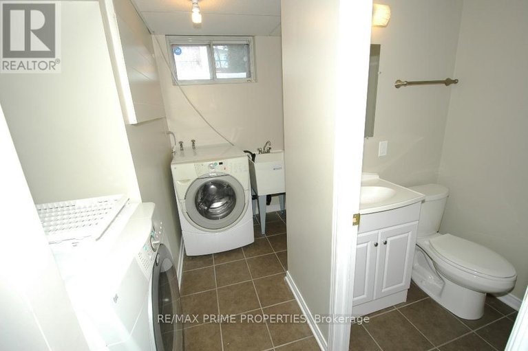 29341617/1287-maitland-avenue/copeland-park/ottawa/ontario/K2C2C4_14