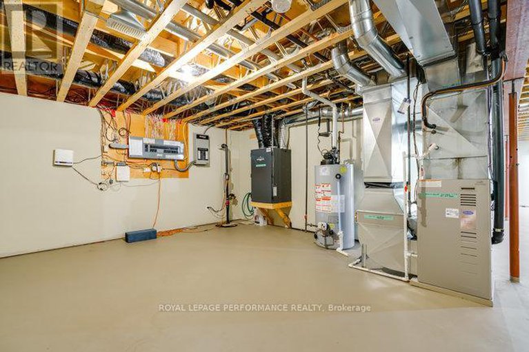 29438415/6802-riverview-drive/south-glengarry-charlottenburgh-twp/south-glengarry/ontario/K6H7M1_24