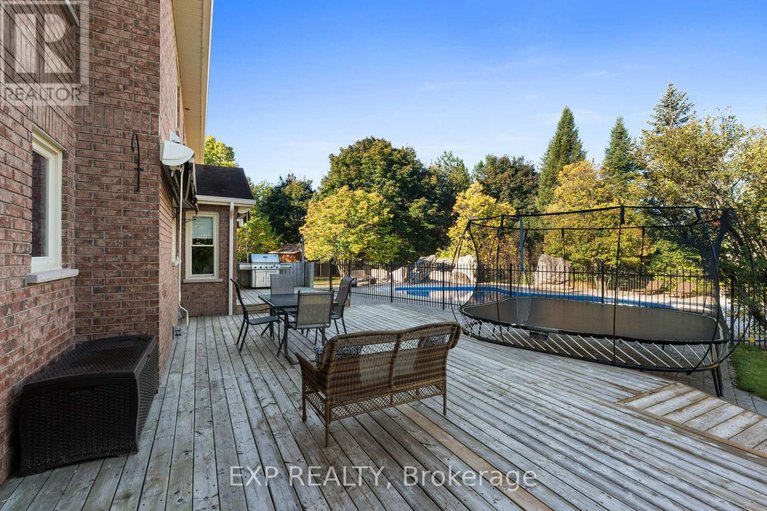 29106275/1353-pelkey-court/manotick-village-manotick-estates/ottawa/ontario/K4M1K8_43
