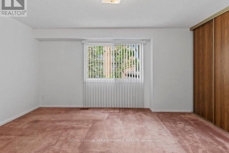 28614646/167-1512-lassiter-terrace/beaconwood/ottawa/ontario/K1J8N4_8