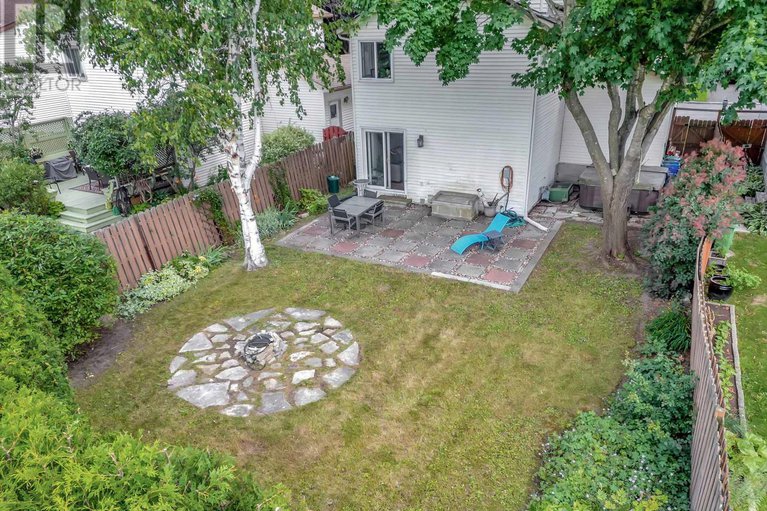 28643717/433-duvernay-drive/queenswood-heights-south/ottawa/ontario/K1E2N7_30