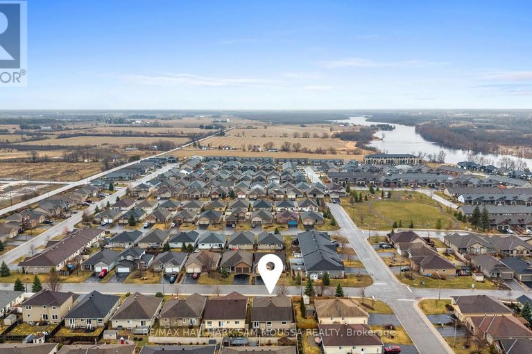 29614140/631-robert-hill-street/almonte/mississippi-mills/ontario/K0A1A0_42