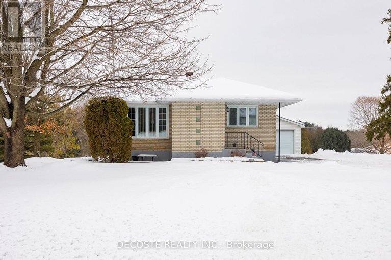 29143226/20676-glen-robertson-road/north-glengarry-lochiel-twp/north-glengarry/ontario/K0C1A0_2