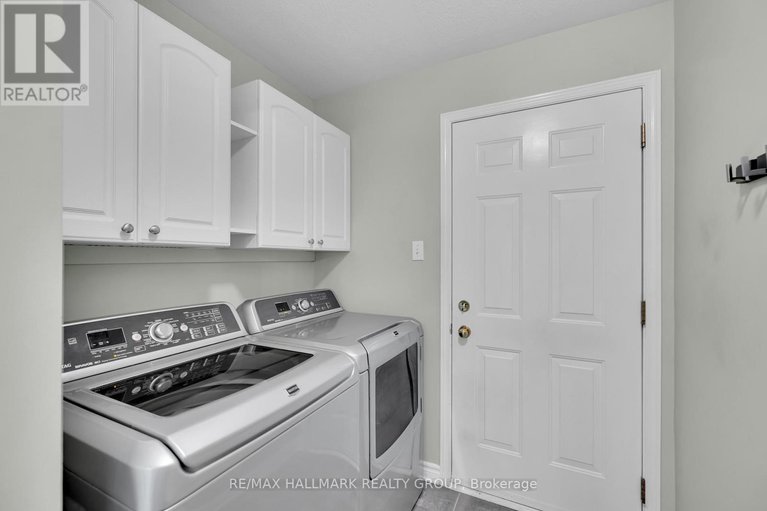 29254437/813-galleria-circle/avalon-east/ottawa/ontario/K4A4Z4_34