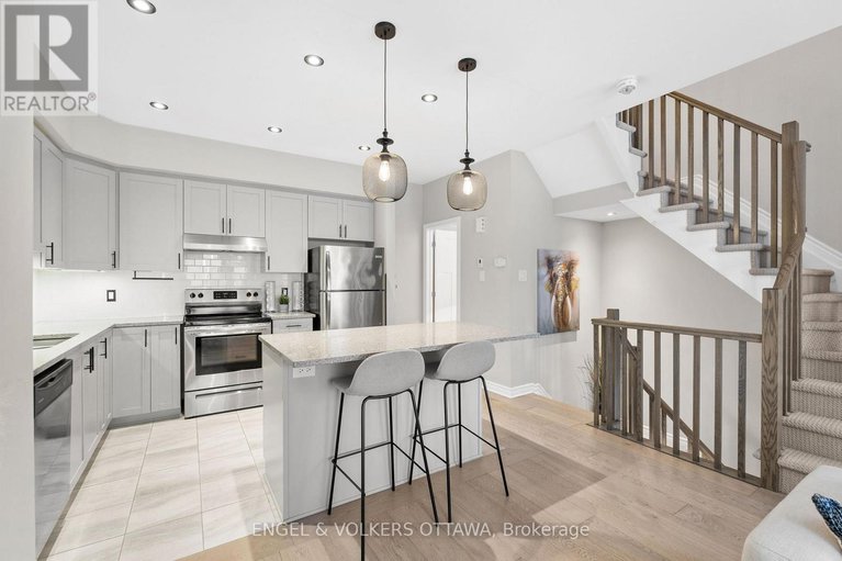 29170405/39-stockholm-private/riverside-southgloucester-glen/ottawa/ontario/K4M0G9_6