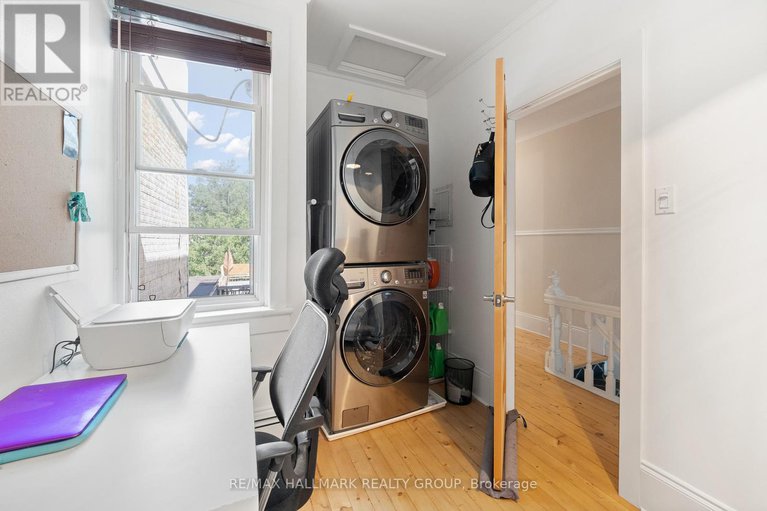 28532560/181-guigues-avenue/lower-townbyward-market/ottawa/ontario/K1N5J1_24