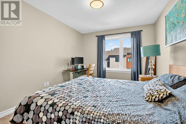 28866998/542-triangle-street/emerald-meadowstrailwest/ottawa/ontario/K2M0M5_25