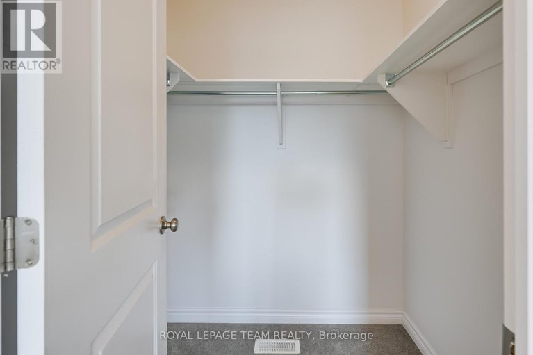 29464154/840-clapham-terrace/stittsville-south/ottawa/ontario/K2S2N8_35