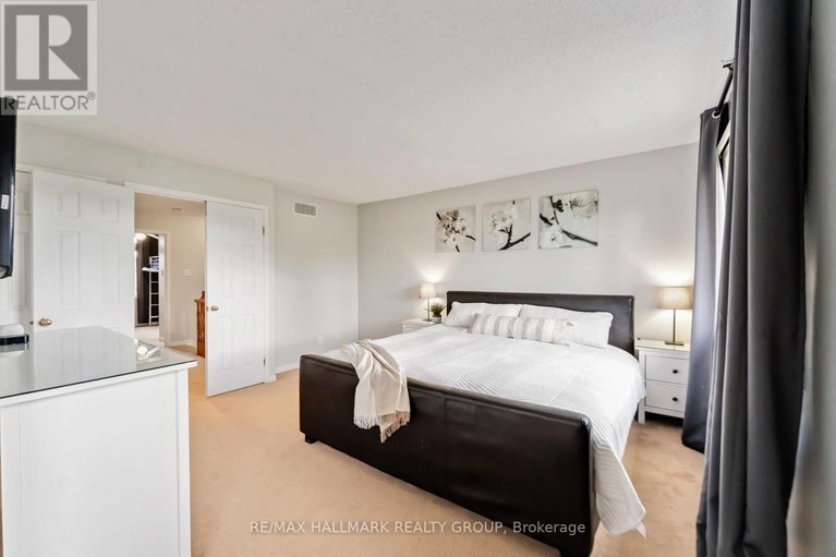 28384628/1532-duplante-avenue/fallingbrookpineridge/ottawa/ontario/K4A3Z2_13