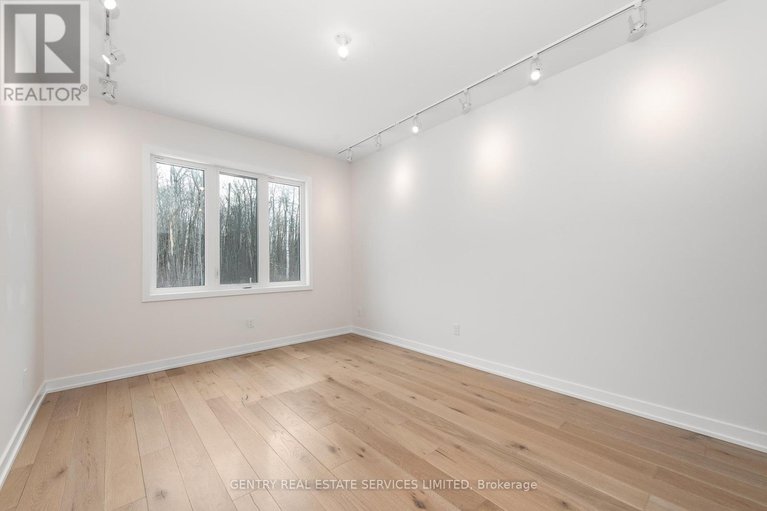 27767880/6368-renaud-road/ottawa/ontario/K1W0R9_11