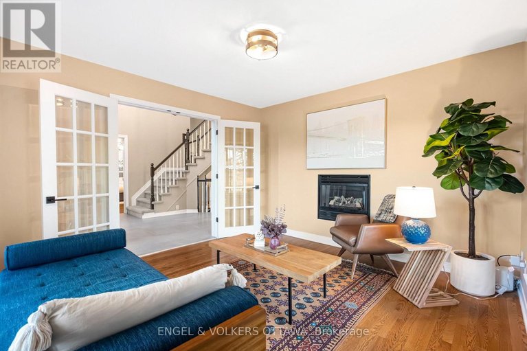 29666801/32-barcham-crescent/hearts-desire/ottawa/ontario/K2J3Z7_20