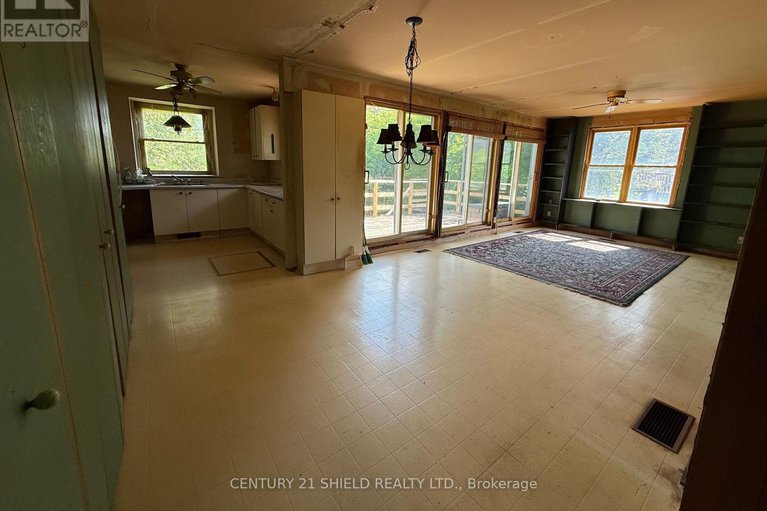 28521831/20064-county-rd-18-road/south-glengarry-charlottenburgh-twp/south-glengarry/ontario/K0C2J0_11