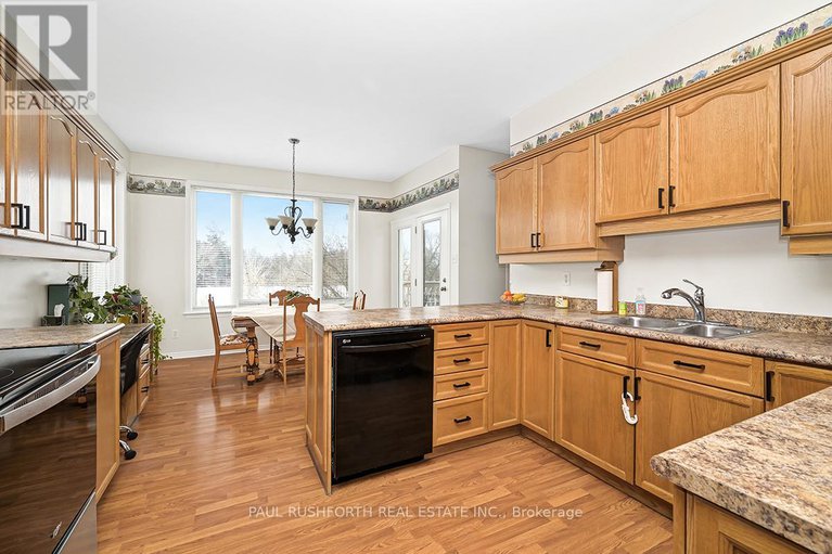 28638633/4949-stonecrest-road/fitzroy/ottawa/ontario/K0A3M0_10