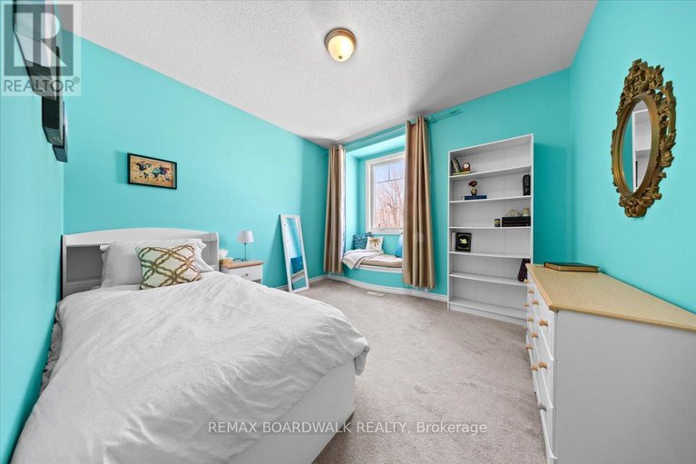 29434197/130-pinelock-street/emerald-meadowstrailwest/ottawa/ontario/K2M0L5_34