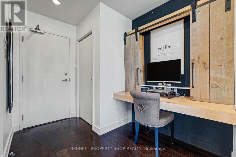 29374689/811-360-mcleod-street/ottawa-centre/ottawa/ontario/K2P1A9_2