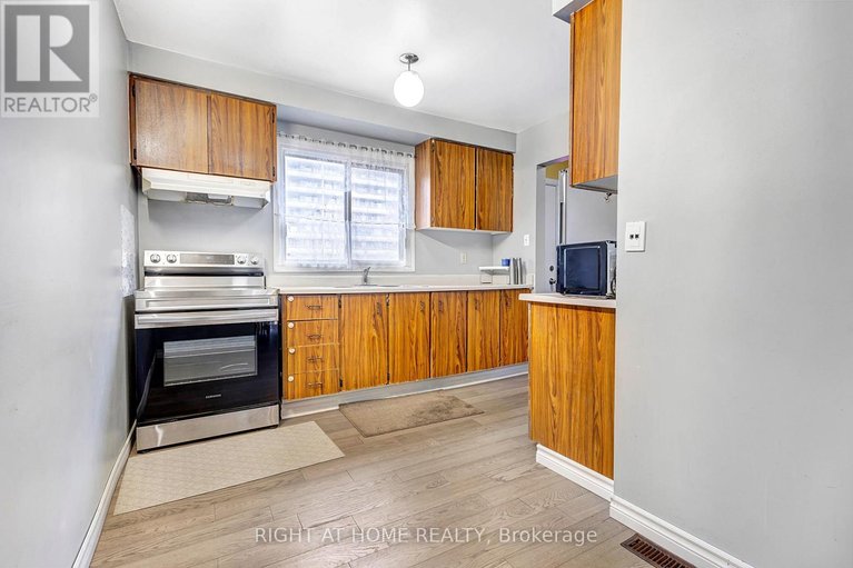 29566265/1324-belgate-way/cyrville/ottawa/ontario/K1J8P9_12