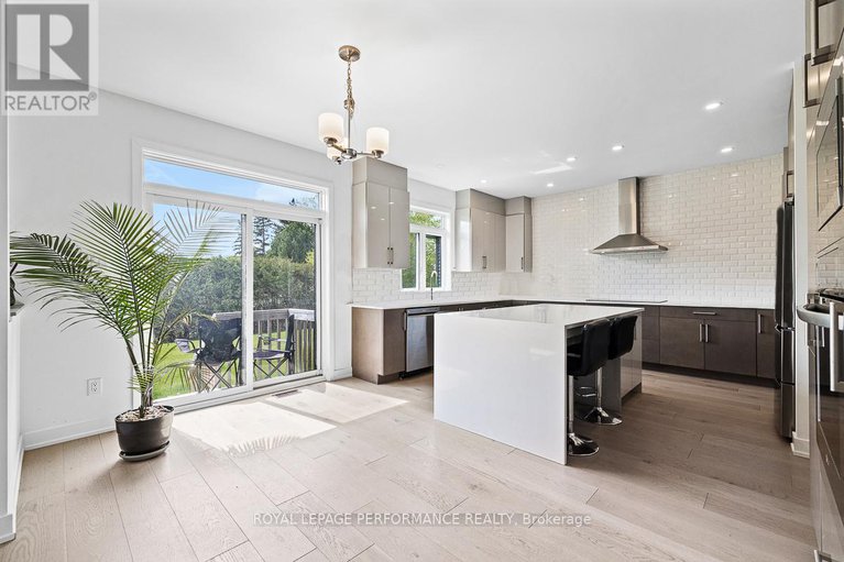 28628101/612-kenabeek-terrace/riverside-southgloucester-glen/ottawa/ontario/K4M0M2_13