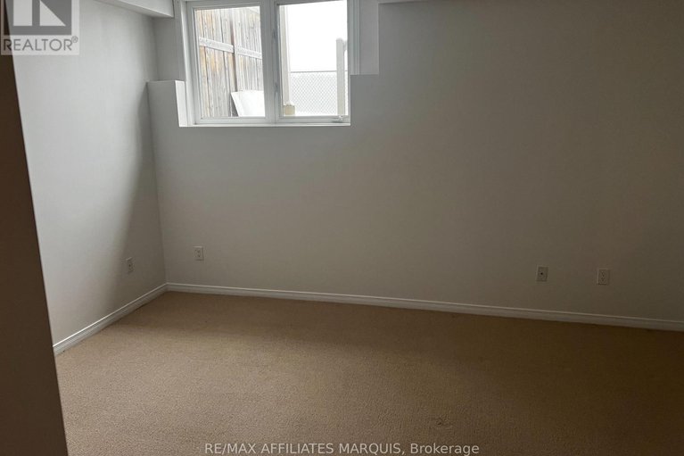 29397620/276-fir-lane/kemptville/north-grenville/ontario/K0G1J0_17