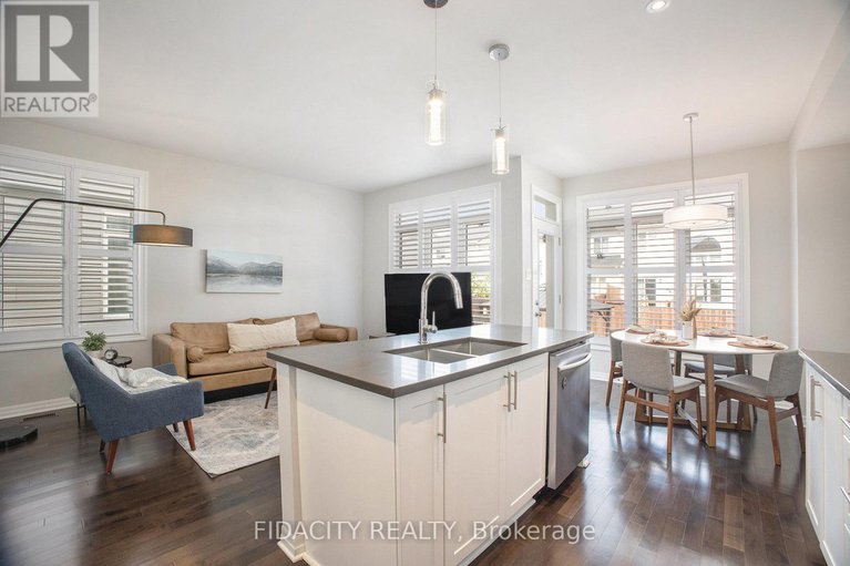 28817834/168-overberg-way/emerald-meadowstrailwest/ottawa/ontario/K2S0V8_13