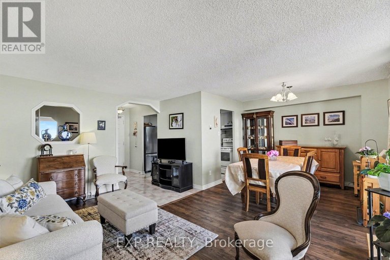 29657642/1801-665-bathgate-drive/carson-meadows/ottawa/ontario/K1K3Y4_12