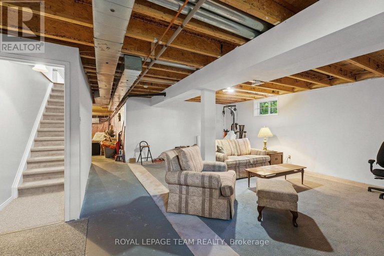 28816789/6825-sunset-boulevard/greely/ottawa/ontario/K4P1M6_31