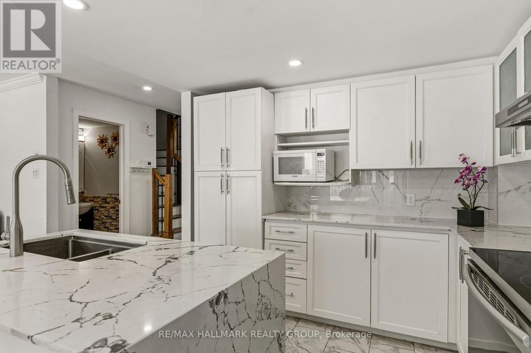 29595635/340-stoneway-drive/barrhaven-east/ottawa/ontario/K2G6G8_13