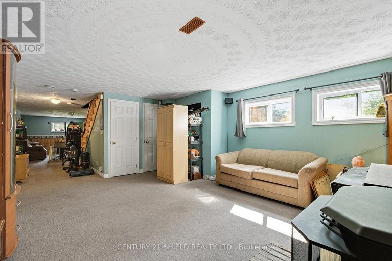 29208768/4555-glen-roy-road/south-glengarry-charlottenburgh-twp/south-glengarry/ontario/K0C1L0_40