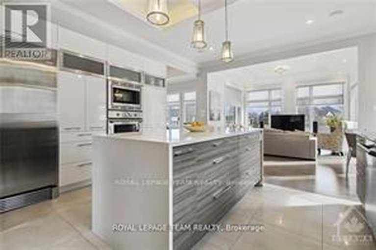 28941277/525-leimerk-court/manotick-village-manotick-estates/ottawa/ontario/K4M0B2_12