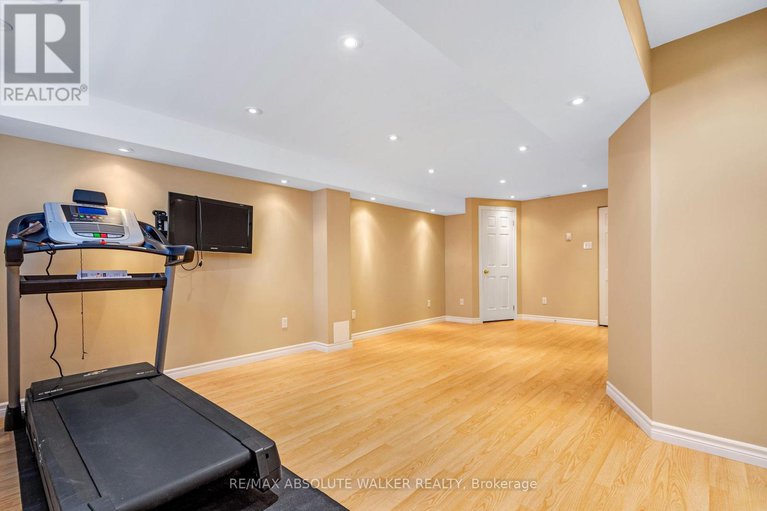 29164113/321-upcountry-drive/stittsville-south/ottawa/ontario/K2S2H6_37