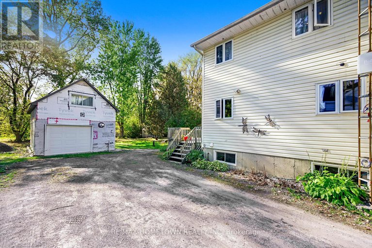 28970416/12402-county-road-18-road/south-dundas-williamsburgh-twp/south-dundas/ontario/K0C2H0_4