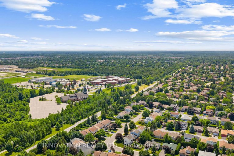 28524483/3-kathleen-crescent/stittsville-central/ottawa/ontario/K2S1L6_33