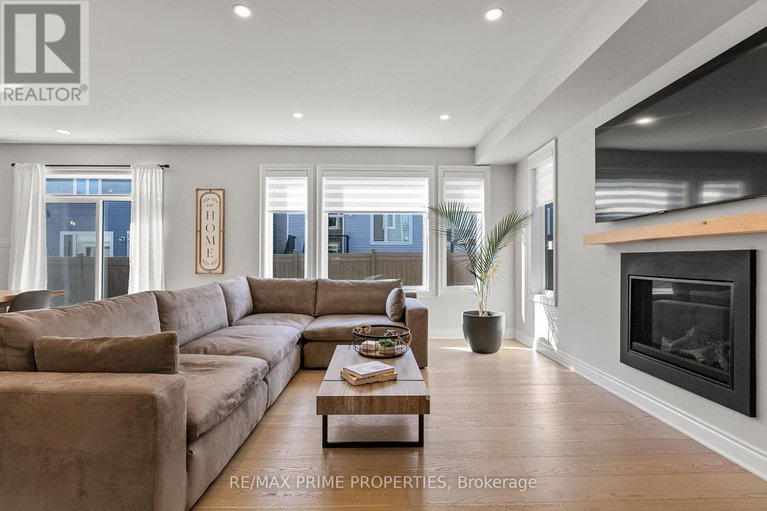 29245755/839-mercier-crescent/orleans-village/ottawa/ontario/K1W0N6_9