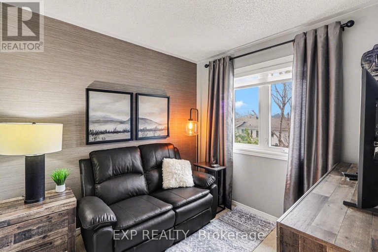 29680909/4303-sunwood-crescent/carson-grove/ottawa/ontario/K1J1B8_23