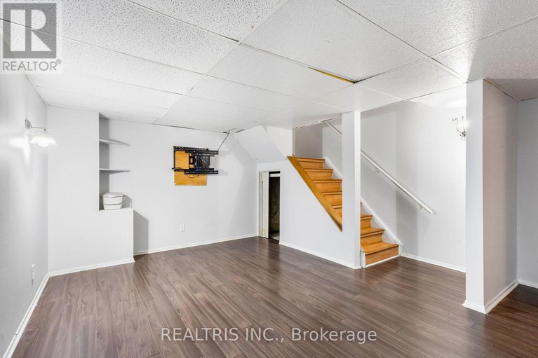 29041459/1598-meadowfield-place/chapel-hill/ottawa/ontario/K1C5V6_23