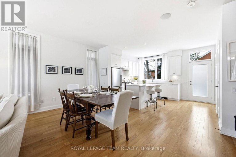 29580105/526-edison-avenue/mckellarhighland/ottawa/ontario/K2A3Y5_9