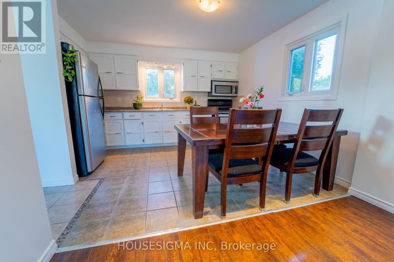 29046719/1767-bonaventure-terrace/convent-glen-south/ottawa/ontario/K1C1W6_11