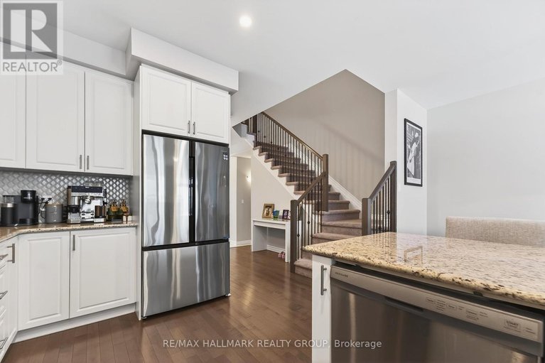 29457178/60-jardiniere-street/remainder-of-stittsville-area/ottawa/ontario/K2S2K2_23