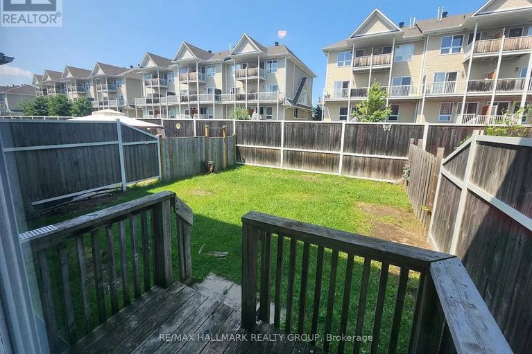 28499112/418-temiskaming-crescent/strandherd/ottawa/ontario/K2J0V4_20