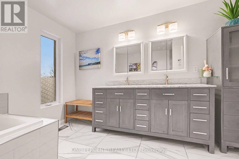 29255409/60-pontiac-street/ottawa-westtunneys-pasture/ottawa/ontario/K1Y2K1_21