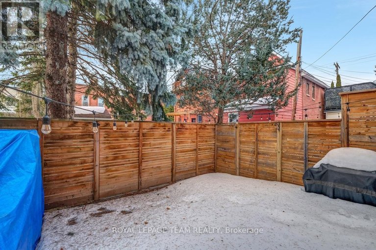 29460824/281-flora-street/ottawa-centre/ottawa/ontario/K1R5S1_39