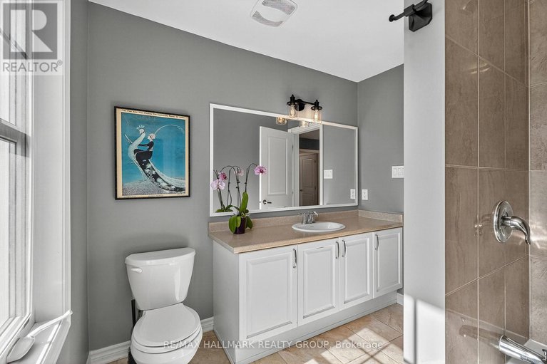 28861580/124-lily-pond-street/emerald-meadowstrailwest/ottawa/ontario/K2M0J3_28