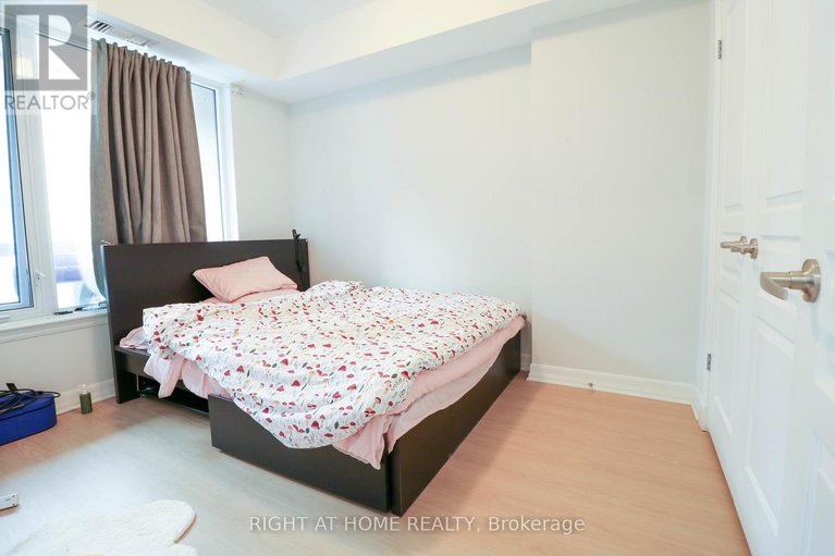 29413620/810-238-besserer-street/sandy-hill/ottawa/ontario/K1N6B1_7