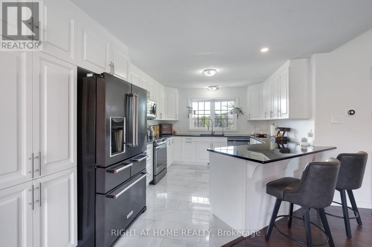 28818573/8833-copeland-road/btwn-franktown-rd-fallowfield-rd/ottawa/ontario/K0A1B0_12