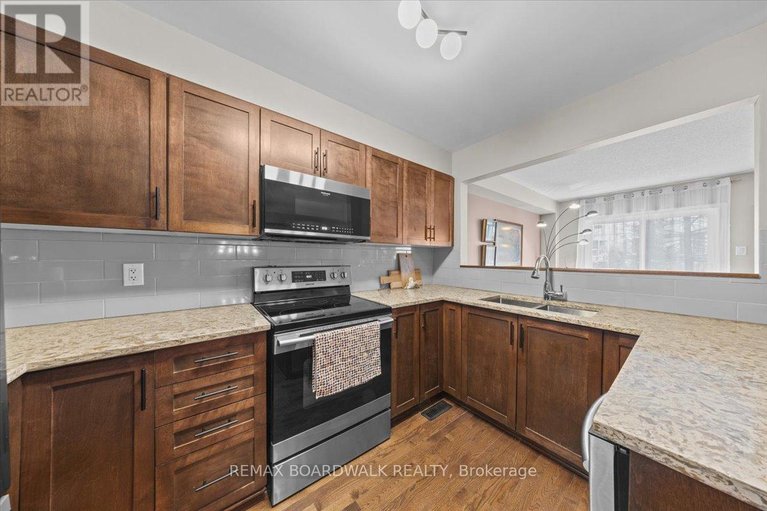 29434399/265-parkrose-private/chatelaine-village/ottawa/ontario/K4A0N8_21