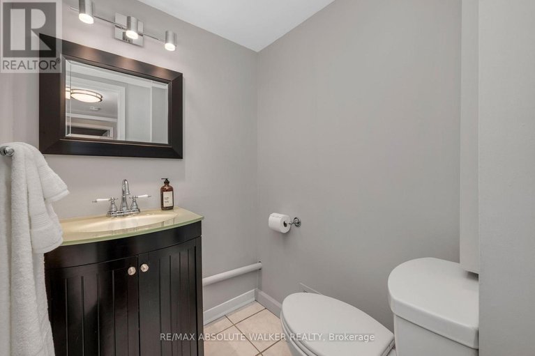 29001391/5298-hillcrest-drive/manotick-long-island-nicholls-island/ottawa/ontario/K4M1E6_25