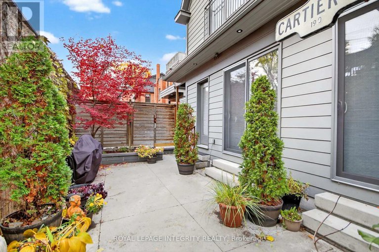 29097696/200-cartier-street/ottawa-centregolden-triangle/ottawa/ontario/K2P1L2_45