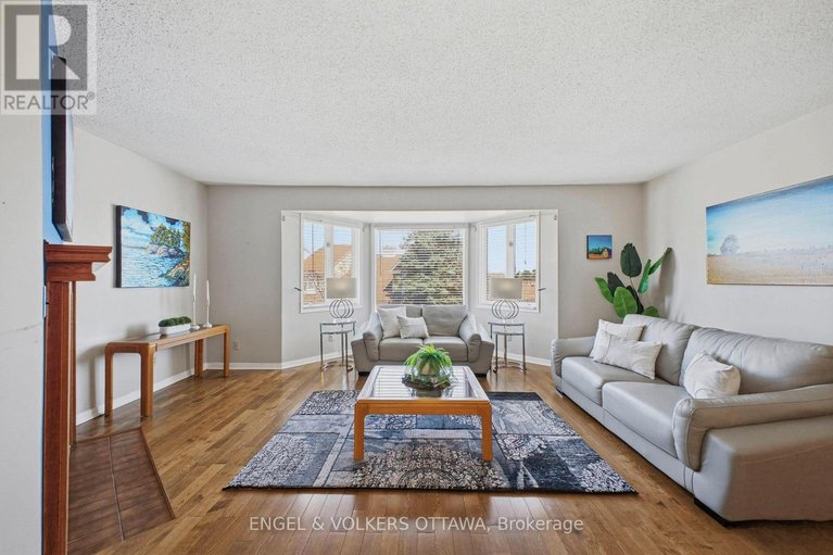 29641175/17-durbin-court/katimavik/ottawa/ontario/K2L3T7_7